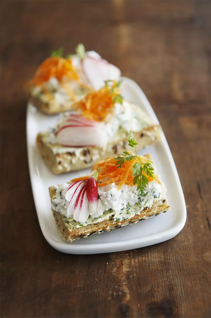 Tartine de chèvre frais